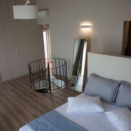 Апартаменты Lithostroto Central Loft Аргостолион Экстерьер фото