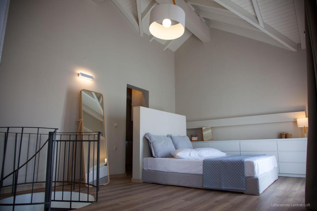Апартаменты Lithostroto Central Loft Аргостолион Экстерьер фото